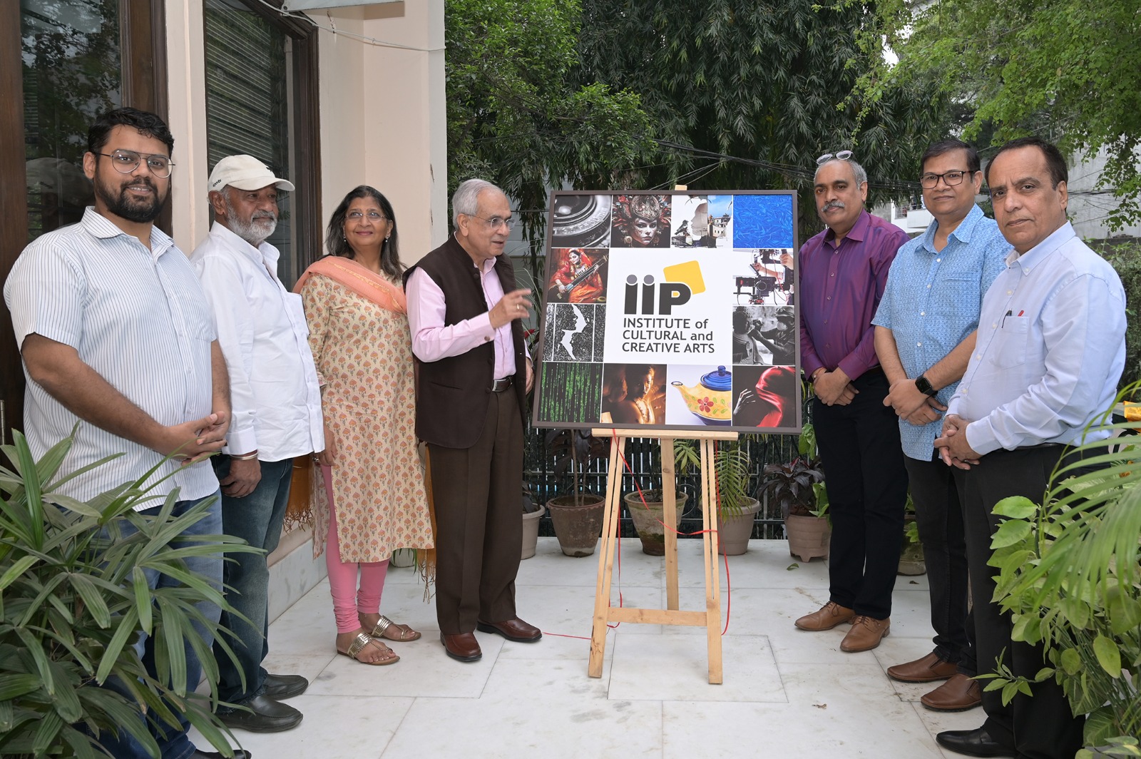 Logo Of IIPCCA Is Unveiled By Dr. Rajiv Kumar